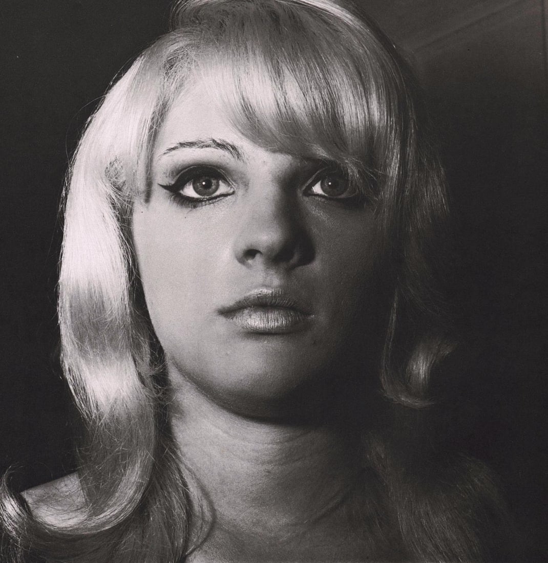 DIANE ARBUS - Blonde Girl with Shiny lipstick, NYC, 1967: Artist: DIANE ARBUS Print Title: Blonde Girl with Shiny lipstick, NYC, 1967 Medium: Medium: Authentic Vintage Photoengraving Printed 1970’s in the USA Image size (inches) approx. 8.5 x 8” 