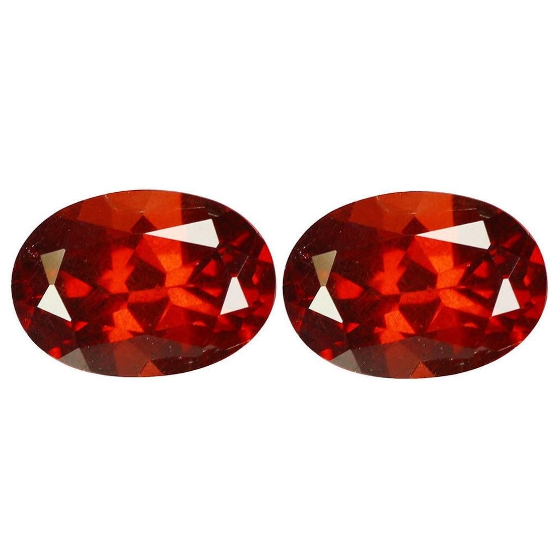 Pair! Natural Rhodolite Garnet 2,23 ct: Title: Pair! Natural Rhodolite Garnet 2,23 ct Color Clarity: red transparent clean Carat Weight: 2,23 ct Size/Dimension: 7,24x5,16x3,52 Origin: tanzania Reserve: $60.00 Shipping: Domestic: Flat-rate o