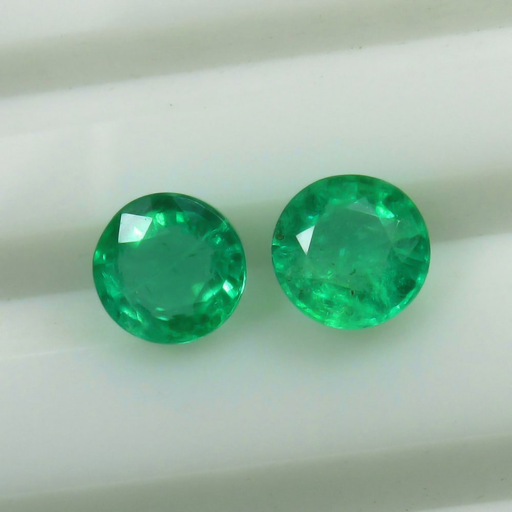 1.74 Ct - Natural Emerald Pair (1 of 3)