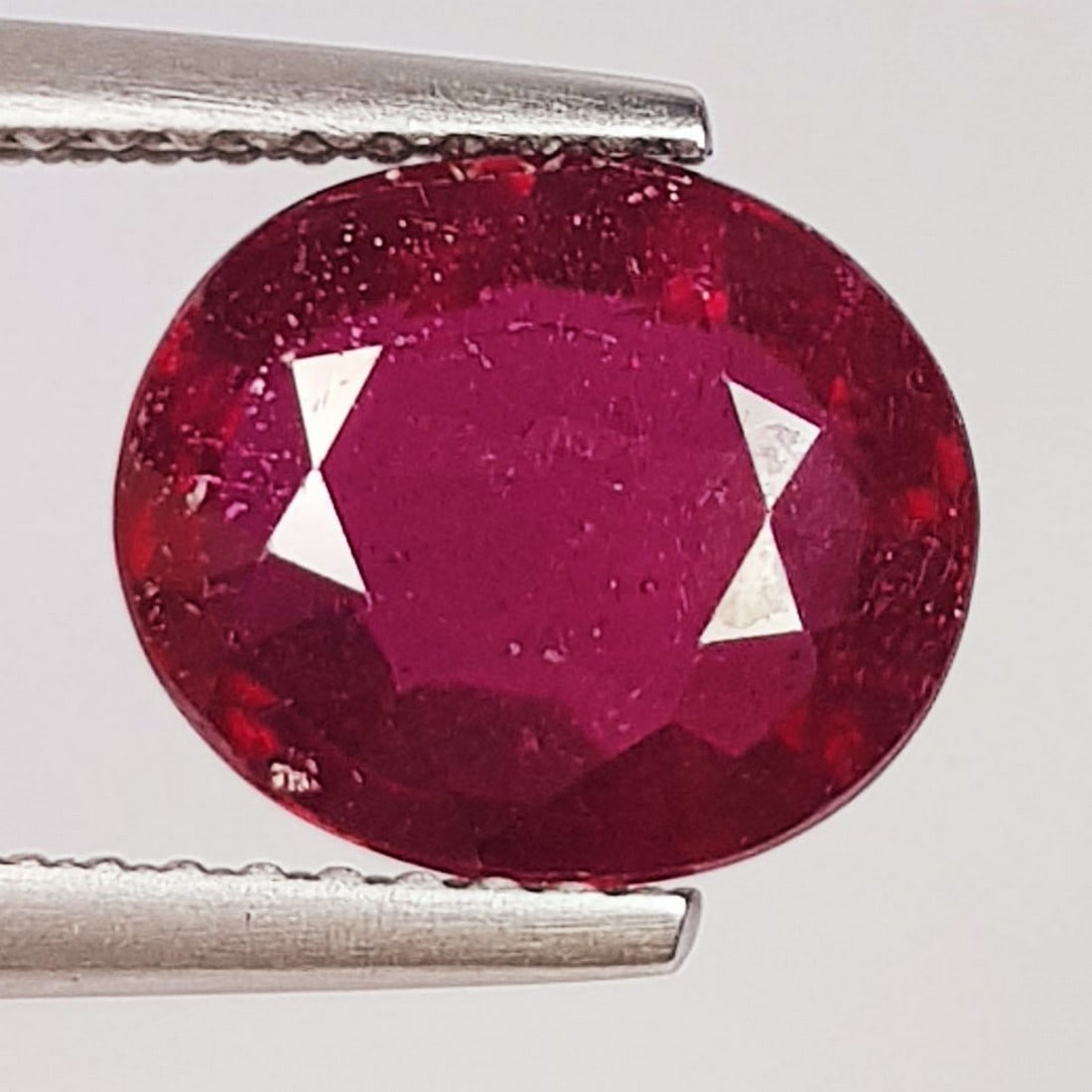 3.38 Ctz Top Quality Pinkish Red Natural Ruby (1 of 1)