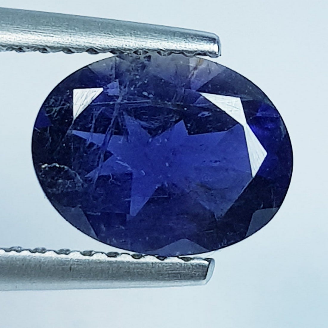 1.54 Ctz "Fine Collection of Natural Iolite: No Reserve! Title: 1.54 Ctz "Fine Collection of Natural Iolite Color/Clarity: Blue / VS Gemstones: Lolite Carat Weight: 1.54 Size/Dimensions: 9.10 x 7.10 x 4.50 Additional Info: Oval - Africa Shipping