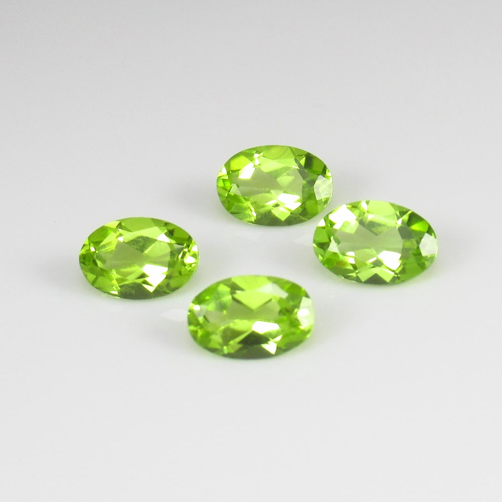 Natural Green Peridot Set - 1.98 Ct (1 of 2)