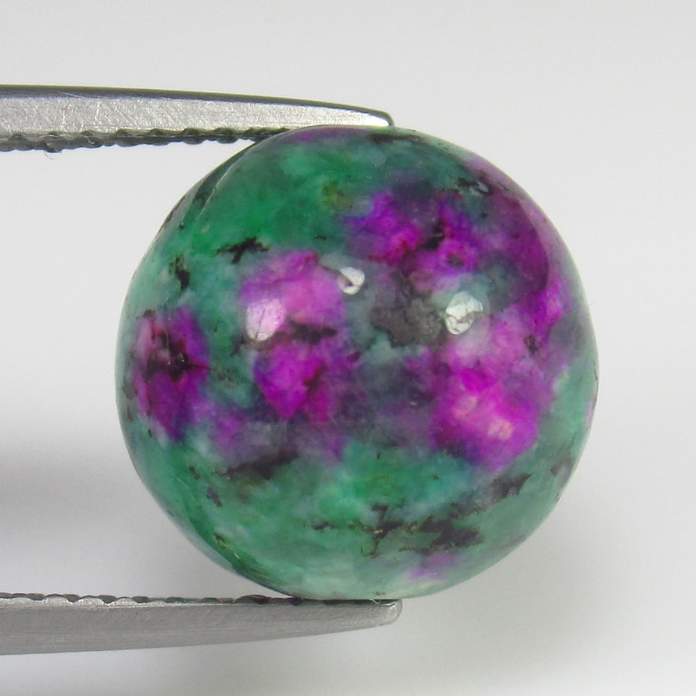 11.13 Ct - Natural Ruby Zoistie (1 of 2)