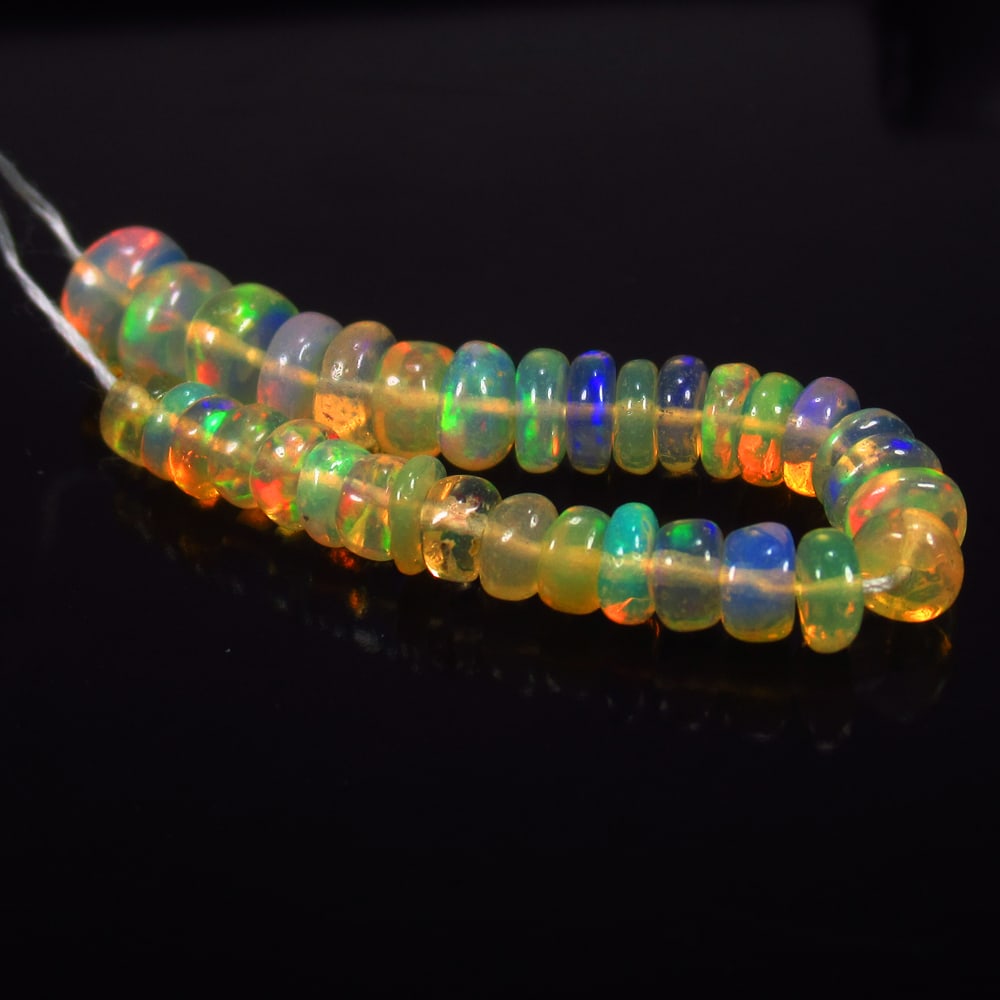 7.16 Ct - Natural Multicolor Opal Beads (1 of 3)