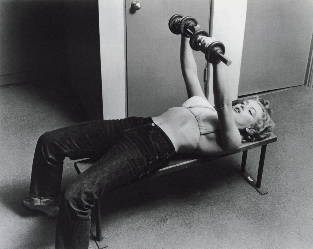PHILIPPE HALSMAN - Marilyn Monroe, Exercising, 1952 (1 of 1)