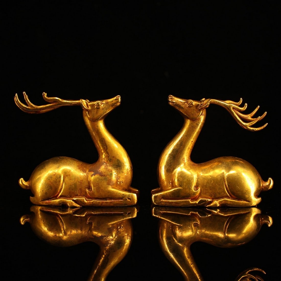 A Pair Chinese Gilt Gold Bronze Deer Statue (1 of 9)