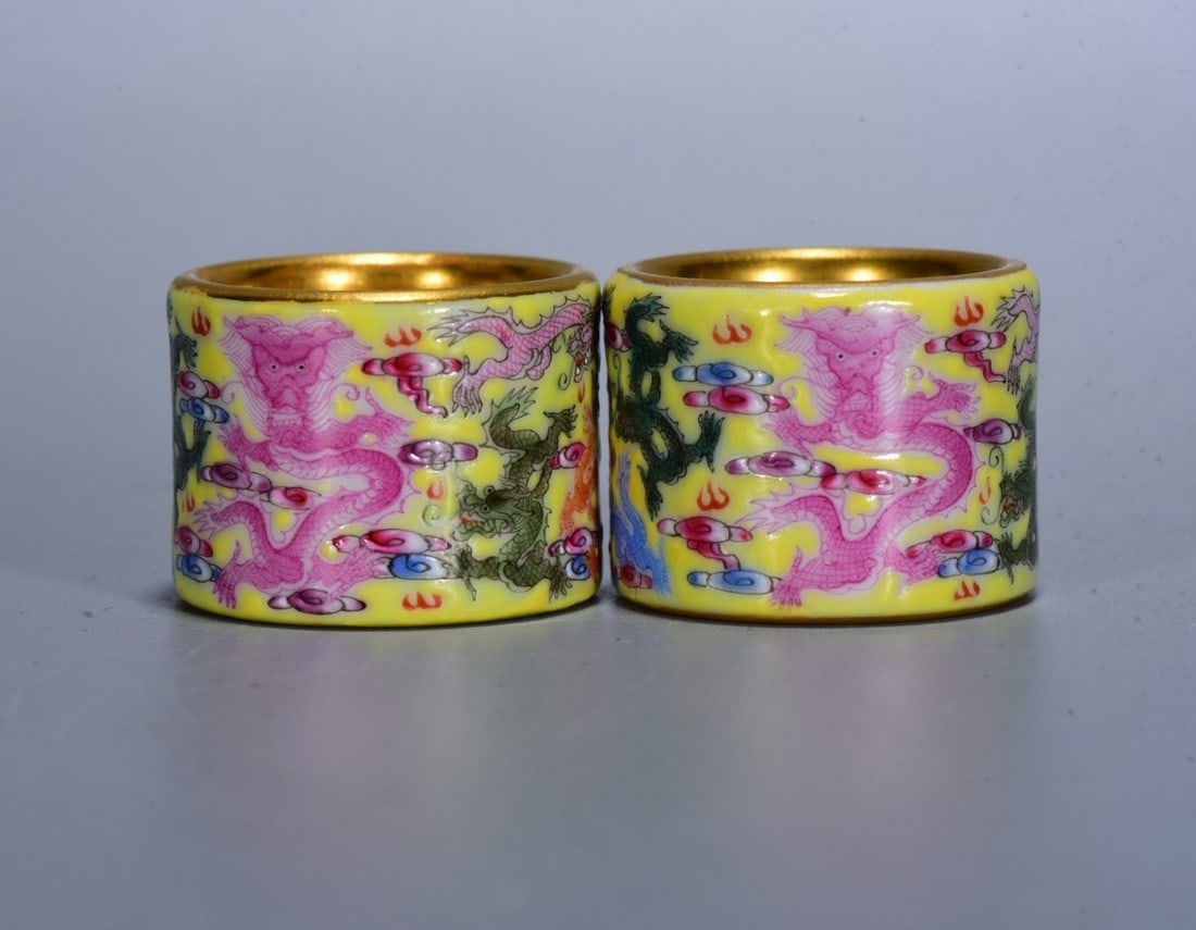 A Pair Chinese Gilt Gold Famille Rose Porcelain Dragons Thumb Ring (1 of 9)