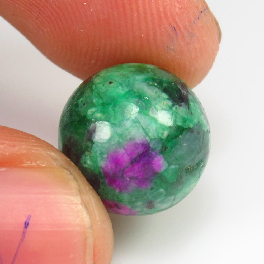 Natural Ruby Zoisite Beads - 11.95 Ct (1 of 2)