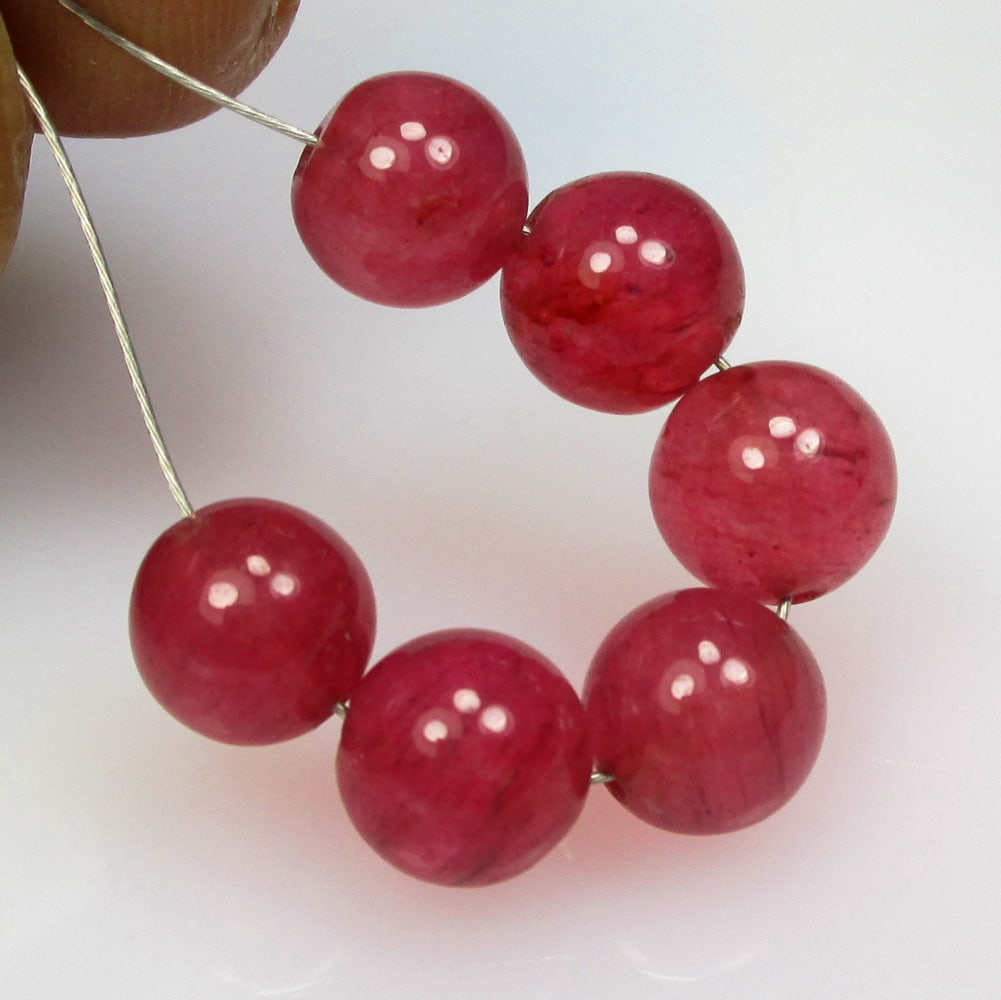 10.08 Ctw Natural 6 Mozambique Red Ruby Round Beads (1 of 2)