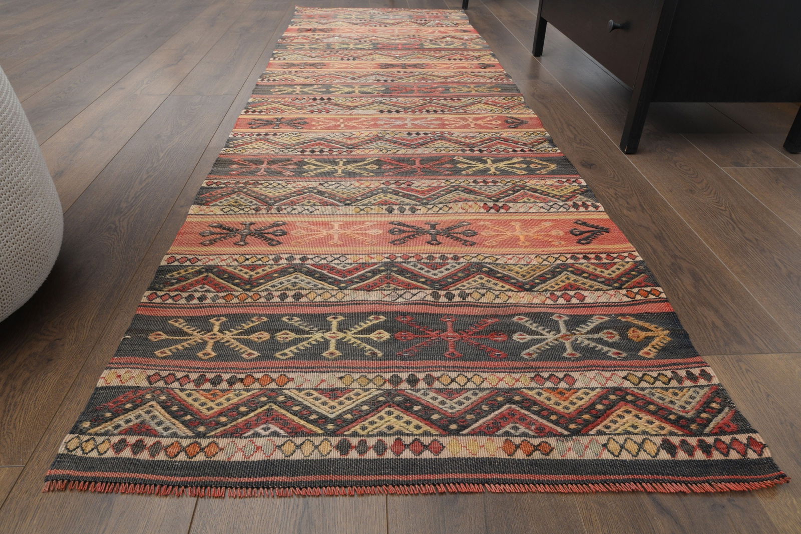 3x8 Turkish Kilim Handmade Wool Cotton Rug 1970s (1 of 10)