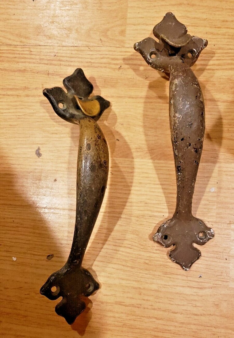 Antique brass hardware doorknob set Pull Handle thumb latch (1 of 1)