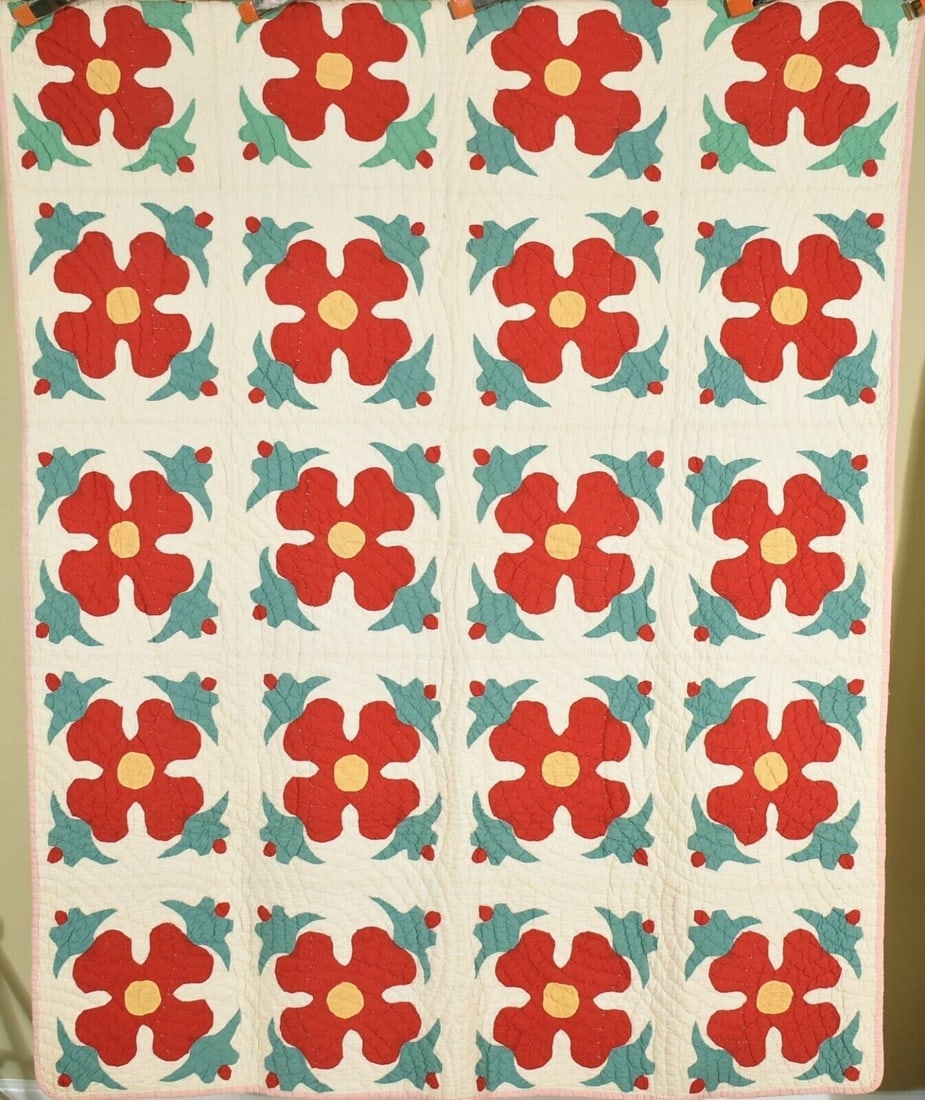 30's Red & Green Rose of Sharon Applique Quilt (1 of 6)