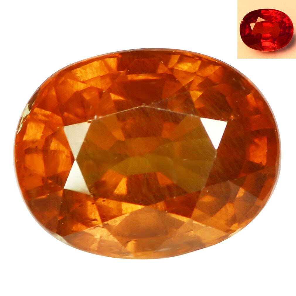 2.77 ct brown to red color change garnet: Title: 2.77 ct brown to red color change garnet Color/Clarity: Brown to Red/VVS Gemstone Type:natural/untreated Carat Weights: 2.77 Size/Dimensions: 8.73 x 6.85 x 5.08 MM Additional Info/Certificate: 