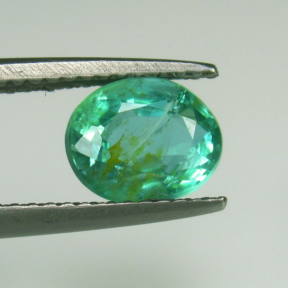 Natural Emerald - 1.66 Ct (1 of 3)
