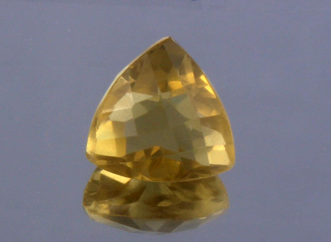Beautiful " Natural Lemon Quartz " 7.00 cts Natural Lemon Quartz: No Reserve! Title: Beautiful " Natural Lemon Quartz " 7.00 cts Natural Lemon Quartz Additional Info: Gemstone: Natural Lemon Quartz Origin: Africa Weight : 7.00 carats Measurements: 12x12 mm, Shape / 