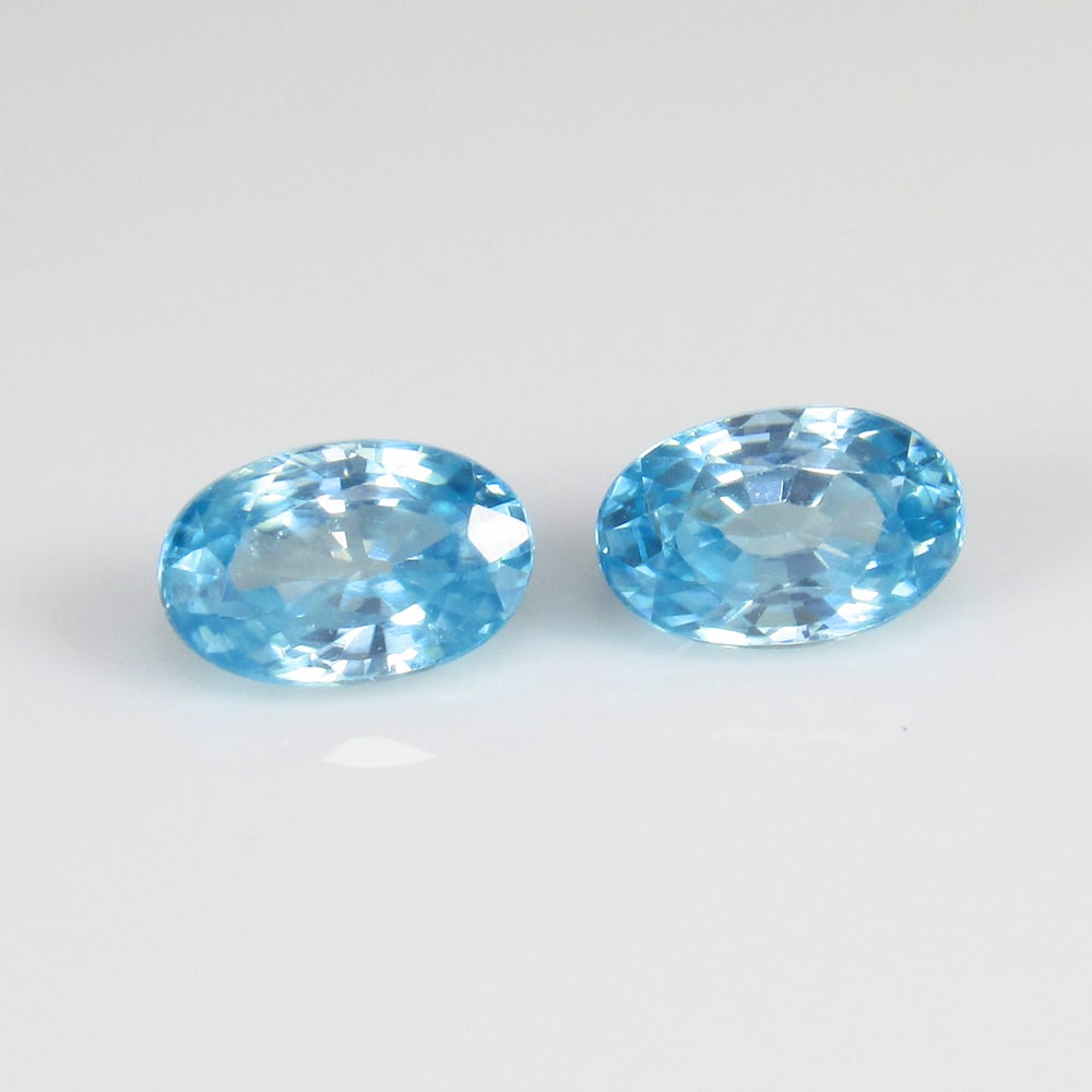 Natural Blue Zircon Pair - 1.59 Ct (1 of 2)