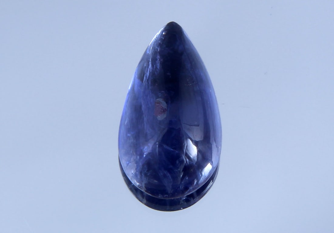 Marvellous " Natural Iolite Violet " 1.83 Cts Natural Iolite: No Reserve! Title: Marvellous " Natural Iolite Violet " 1.83 Cts Natural Iolite Additional Info: Gemstone : Natural Iolite Shape and Cut : Pear Cabochon Weight : 1.83 carats Measurements : 11x6 mm Col