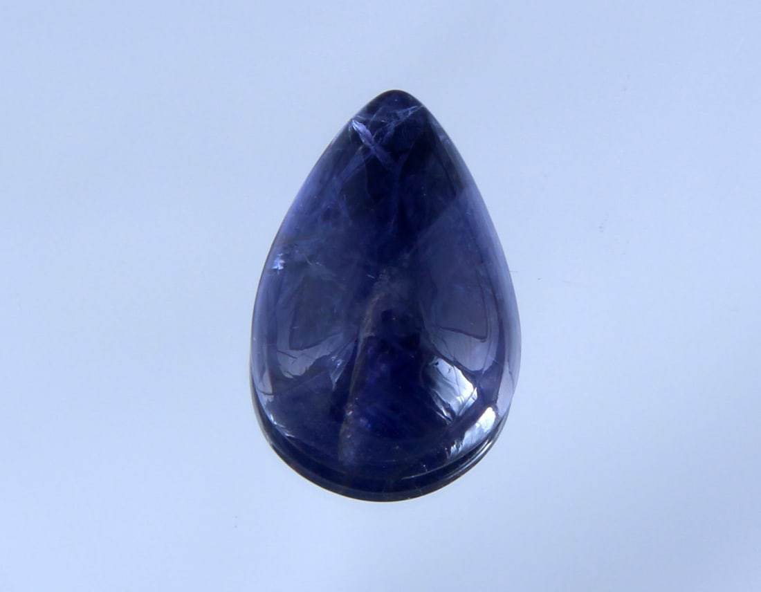 Wonderful " Natural Iolite Violet " 2.08 Cts Natural Iolite: No Reserve! Title: Wonderful " Natural Iolite Violet " 2.08 Cts Natural Iolite Additional Info: Gemstone : Natural Iolite Shape and cut : Pear Cabochan Weight : 2.08 carats Measurements : 11.43x7.75x3