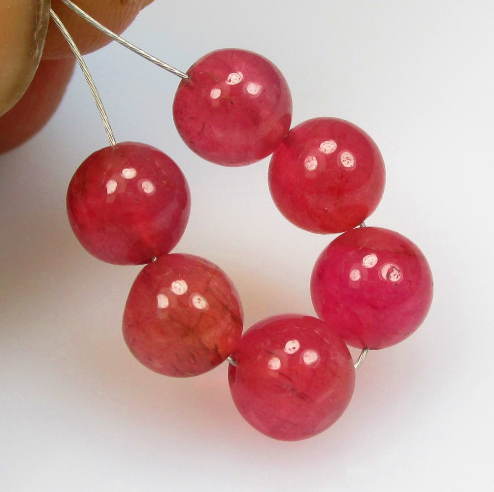 10.02 Ctw Natural 6 Mozambique Red Ruby Round Beads (1 of 2)