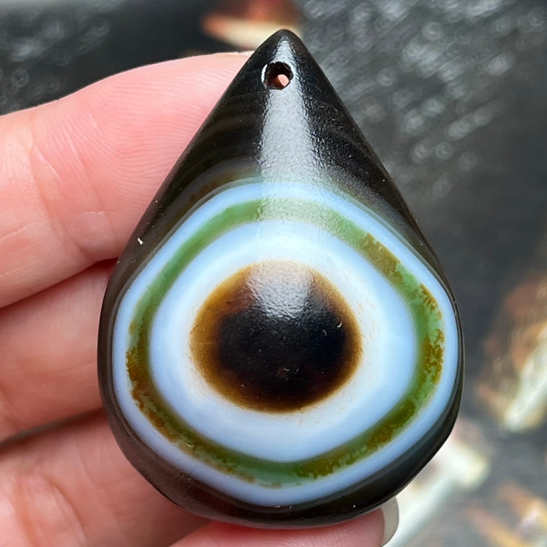 Tibetan DZI Agate water-drop Shape Pendant (1 of 9)