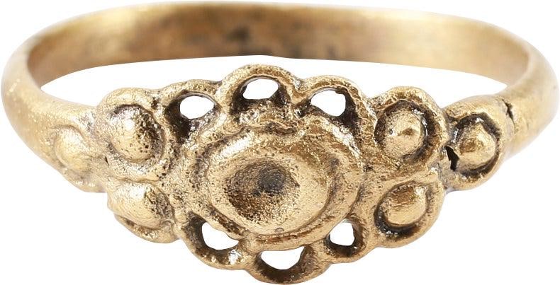FINE EUROPEAN BETROTHAL RING 9th-12th CENTURY, SZ 10 1/2: During the Renaissance, the act of committing to marriage took place as a formal ceremony with vows, considered sacred and unbreakable, exchanged. A ring was given by the man to the woman to bind the 