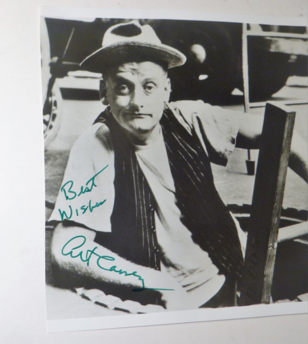 ART CARNEY Signed 'Honeymooners' 8x10 Pic (1 of 2)