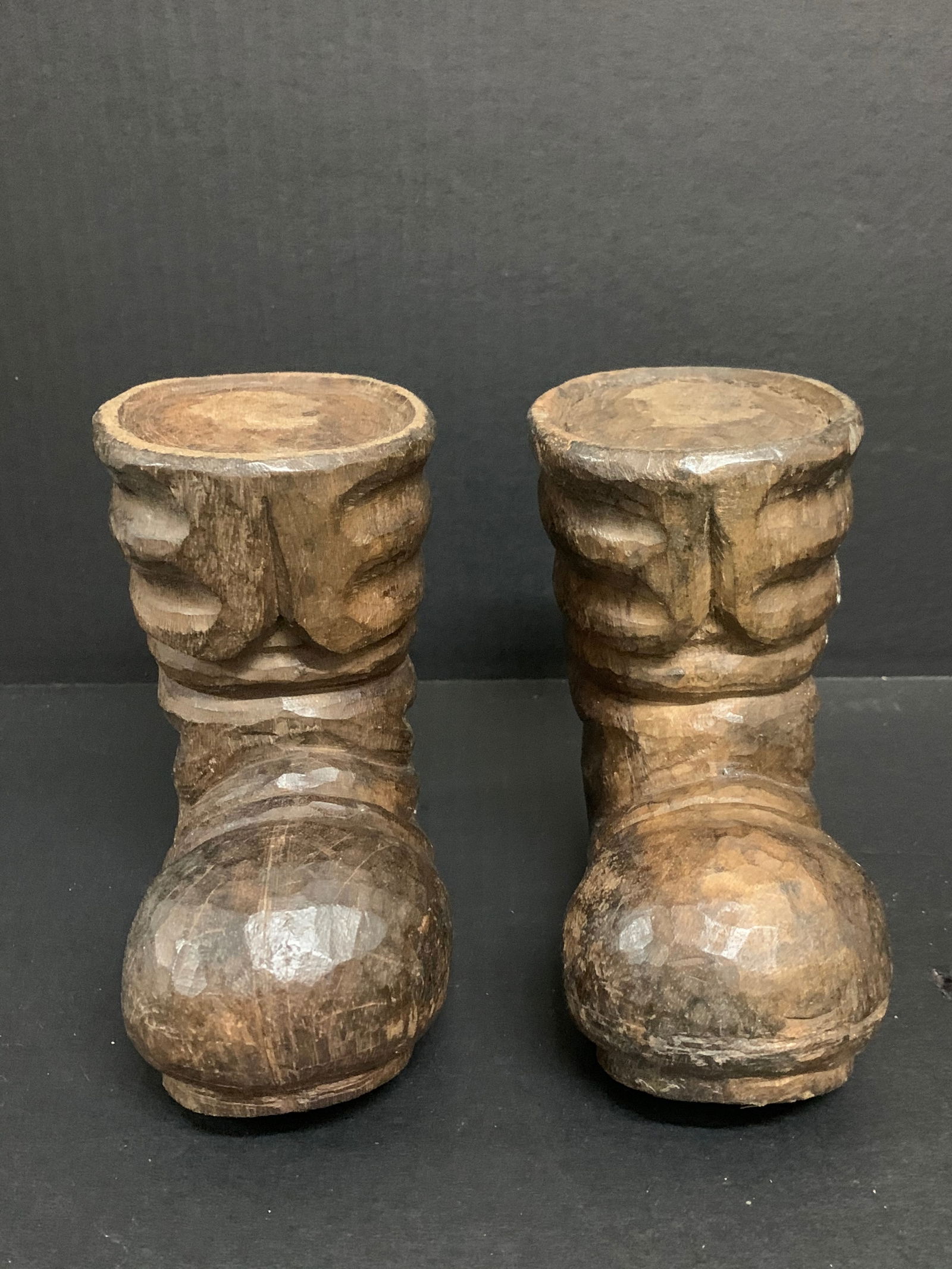 Pair of Santa Claus Boots Sculpture (1 of 5)