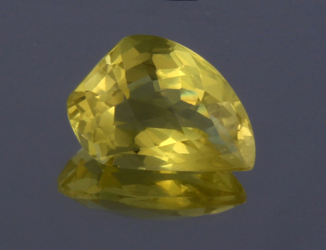 Marvellous " Natural Lemon Quartz " 6.00 cts Natural Lemon Quartz: No Reserve! Title: Marvellous " Natural Lemon Quartz " 6.00 cts Natural Lemon Quartz Additional Info: Gemstone: Natural Lemon QuartzOrigin: Africa Weight : 6.00 caratsMeasurements: 15x10 mm, Shape / C
