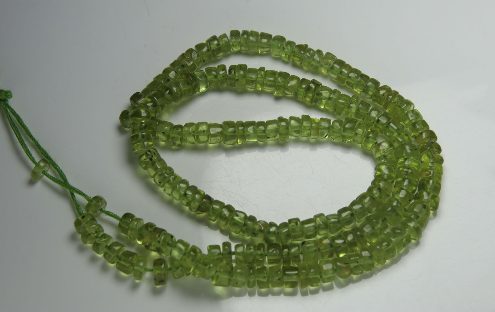 Spectacular " Natural Peridot " 72.72 Cts Natural Peridot (1 of 4)