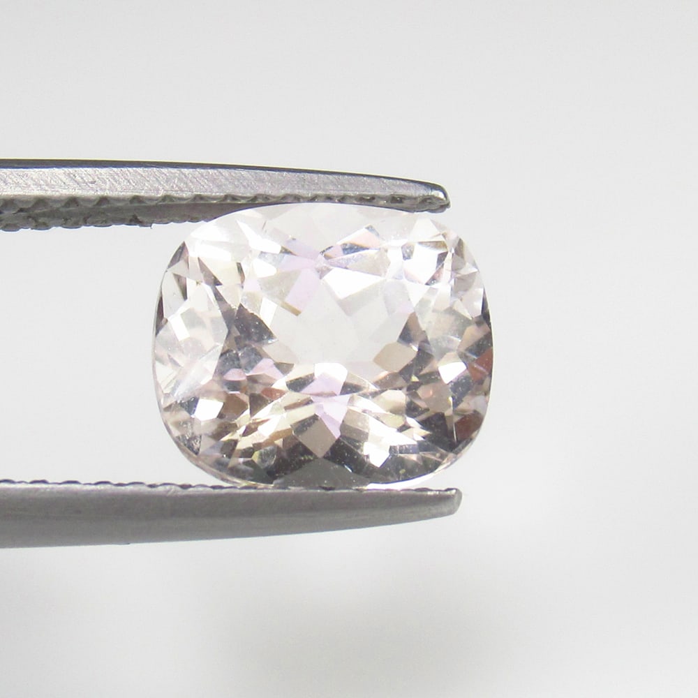 Natural Morganite - 2.83 Ct (1 of 2)