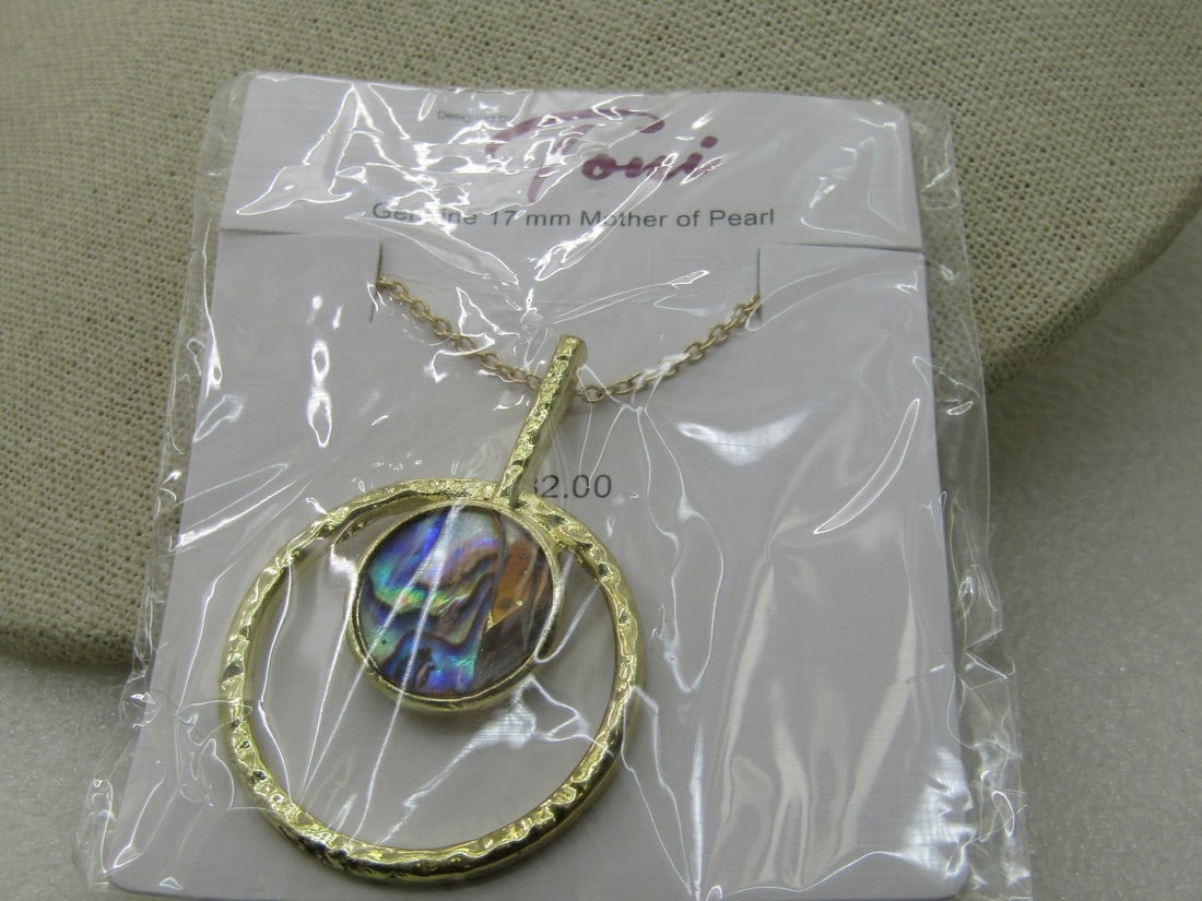Toni Mother-of-Pearl Necklace, New in Original Packaging, Gold Tone (1 of 5)