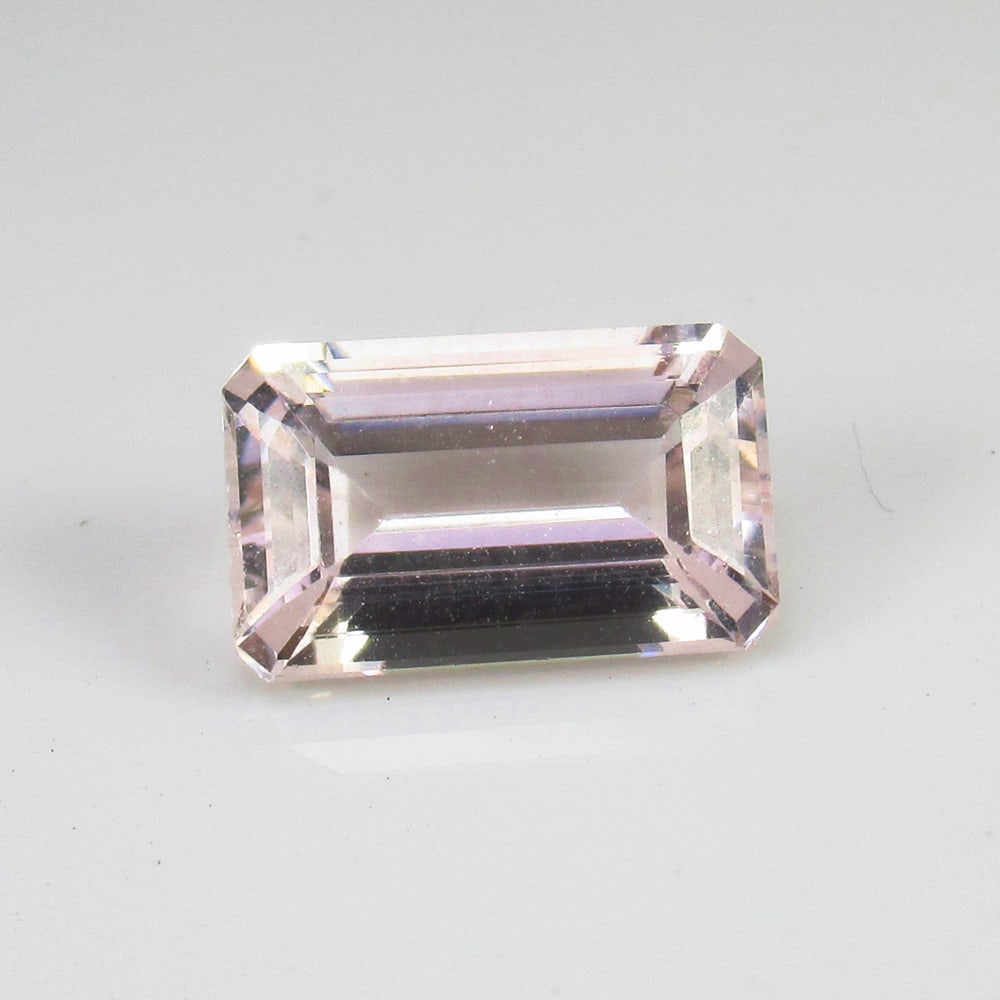 Natural Morganite - 2.73 Ct (1 of 2)