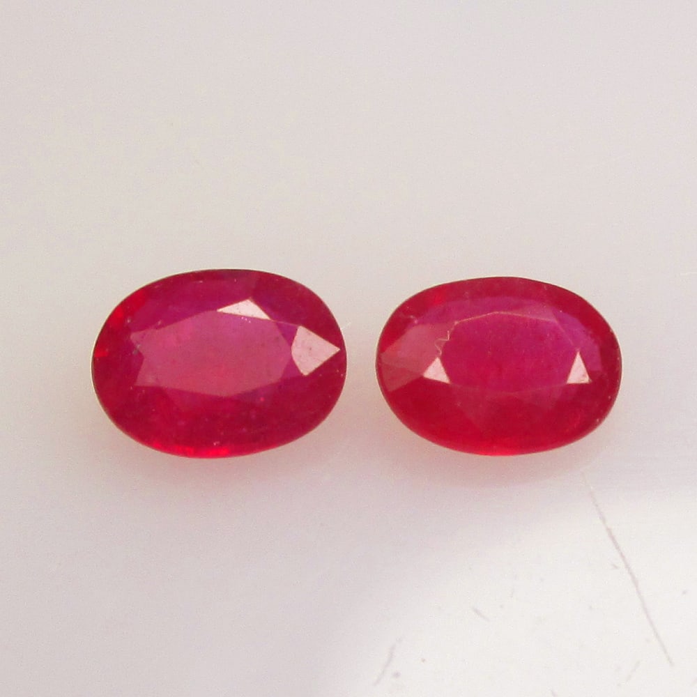 2.50 Ctw Natural Red Ruby Oval Pair (1 of 2)