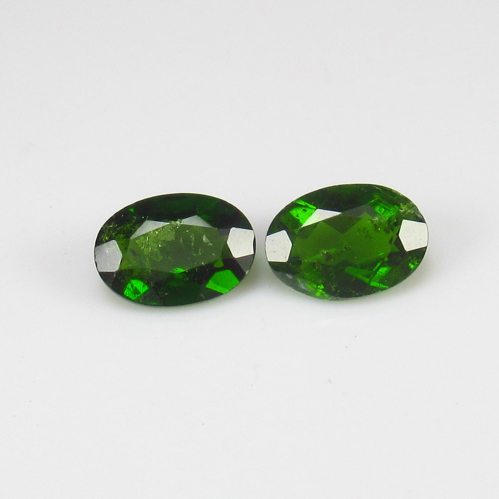 Natural Chrome Diopside PaIr - 1.65 Ct (1 of 2)