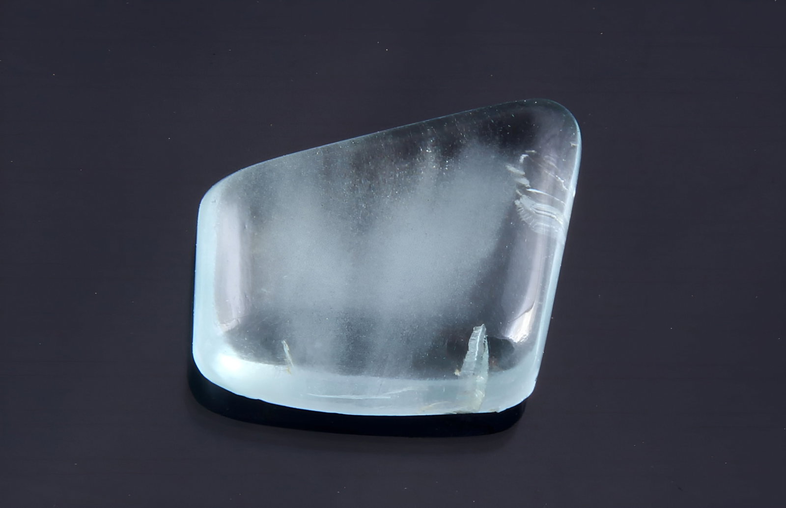Stunning " Natural Aquamarine " 3.24 Cts Natural Aquamarine: No Reserve! Title: Stunning " Natural Aquamarine " 3.24 Cts Natural Aquamarine Additional Info: Gemstone : Natural Aquamarine Origin : Australia Weight : 3.24 carats Dimensions : 13.54x8.94x3.81 mm Sh