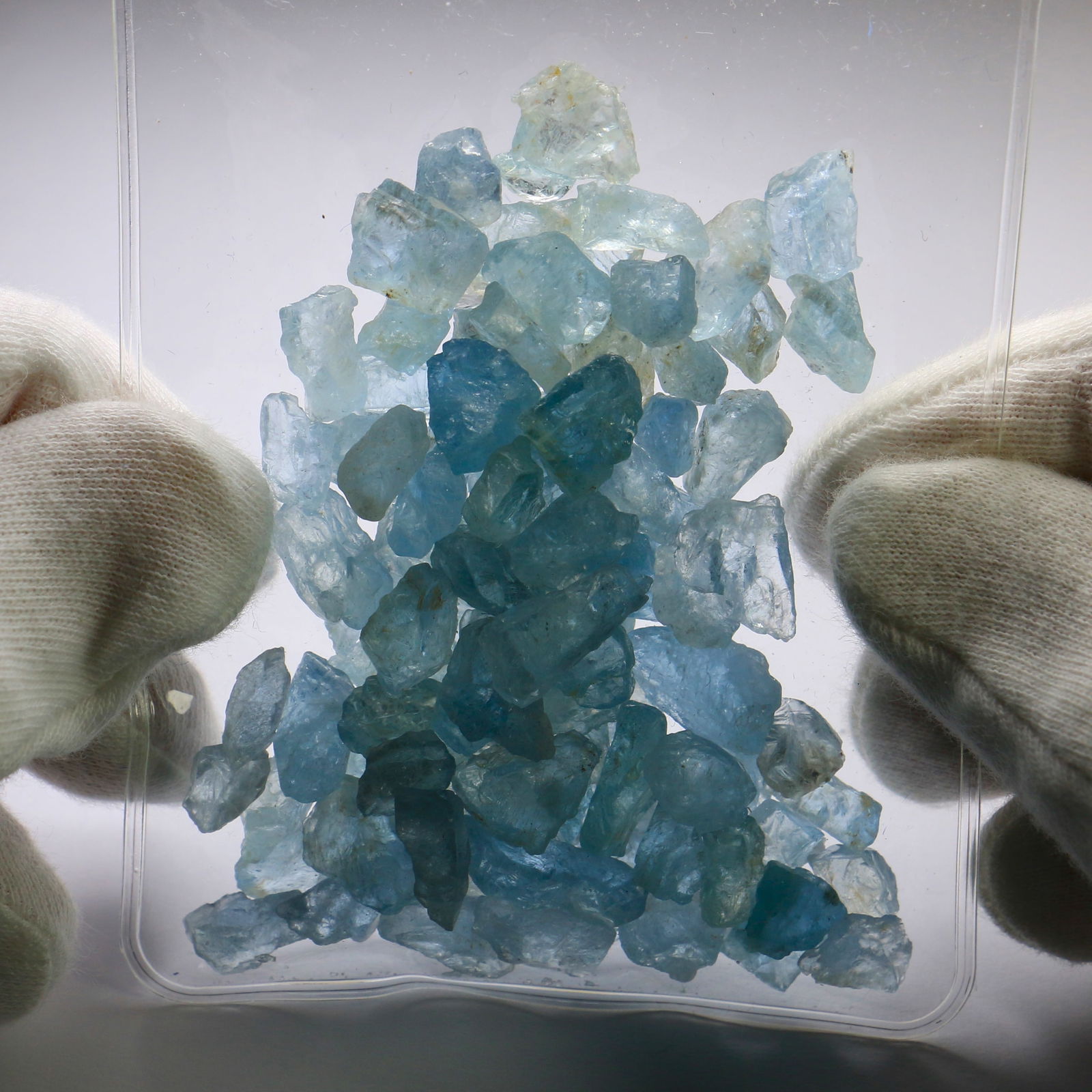 Aquamarine Rough (1 of 4)