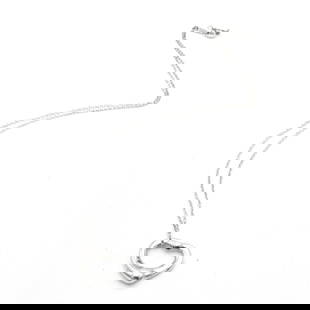 Tiffany & Co Open Heart necklace: Beautiful necklace Tiffany & Co model "Open Heart". - Silver 925 thousandths. - On a chain of 40.50 cm. - Original creation of Elsa Peretti. - Size medium, width of the pendant: 15mm approximately. -
