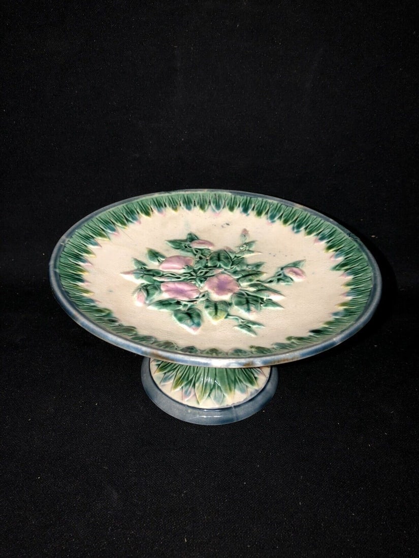 Etruscan Majolica Compote (1 of 7)