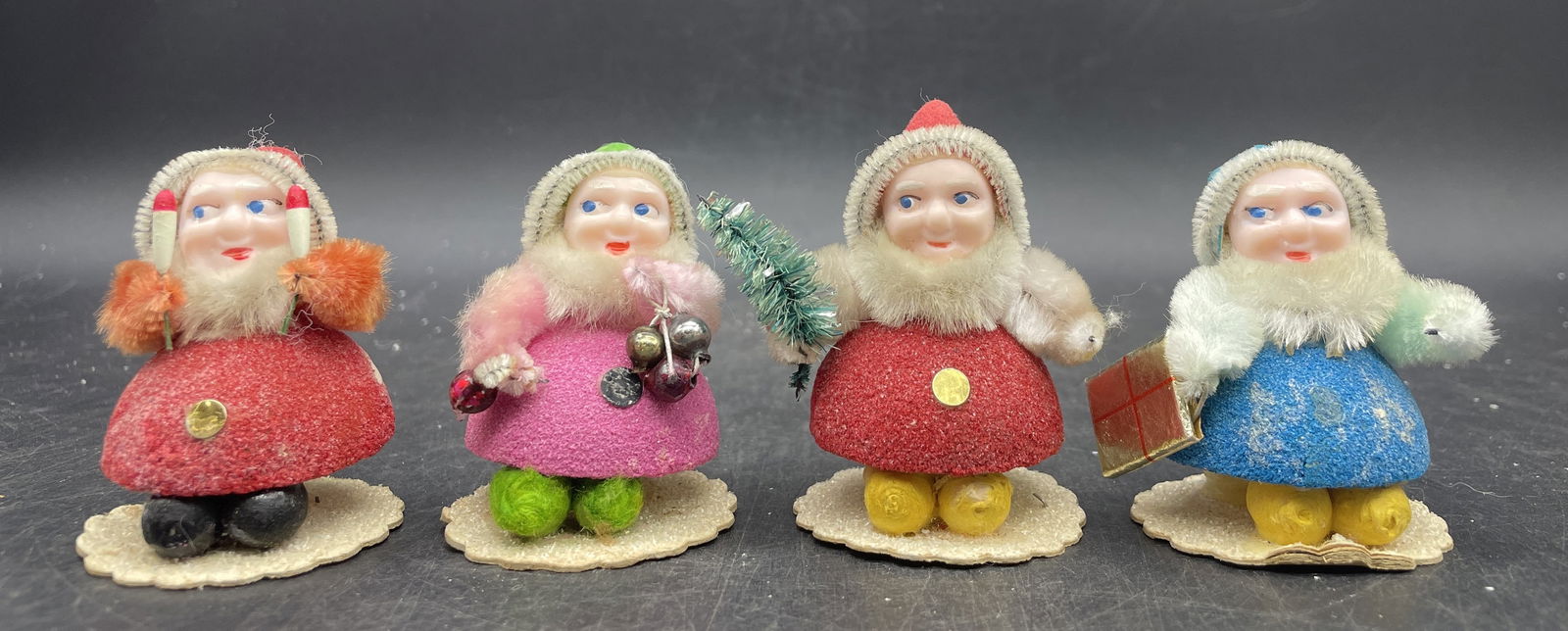 VINTAGE PUTZ CHENILLE ELF GNOMES MCM ORNAMENTS JAPAN (1 of 8)