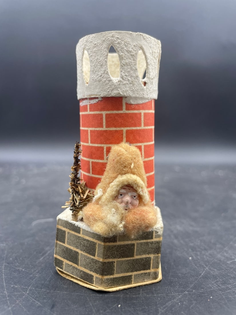 Old Paper Mache Santa Candy Container (1 of 8)