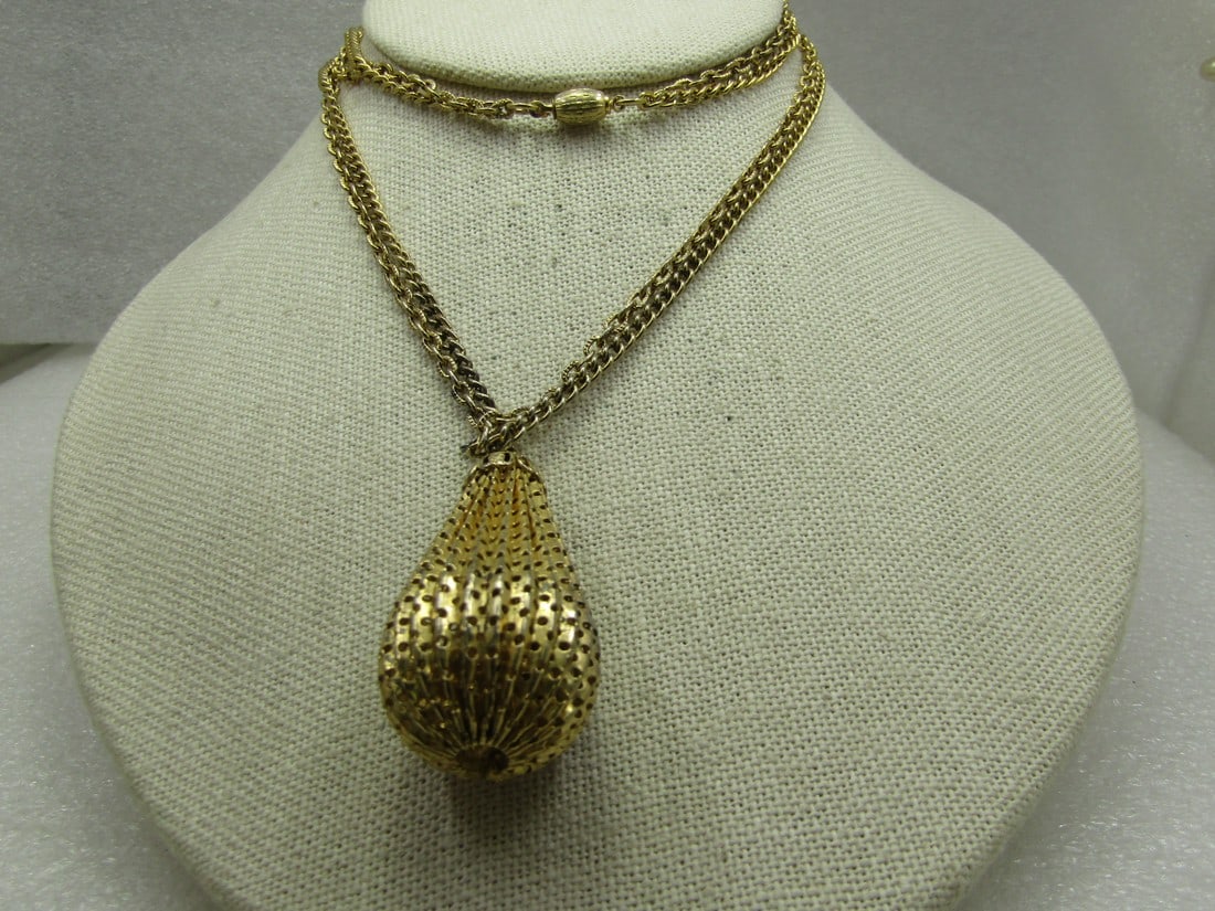 Vintage Tear Drop Pendant, Double Strand Necklace, 24", Plunge Clasp, 1960's.: Vintage Tear Drop Pendant, Double Strand Necklace, 24", Plunge Clasp. The pendant is appx. 2" long with a decorative cap to the pendant. Double link, two different types of chains that are appx. 2.5mm
