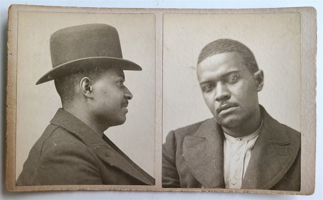 SCRANTON PA POLICE DEP. DETECTIVE BUREAU ARREST FILE PHOTO CARD 1940s VINTAGE: Assault with intention to kill size 3 1/4 by 5 1/4" Very good condition Reserve: $55.00 Shipping: Domestic: Flat-rate of $25.00 to anywhere within the contiguous U.S. International: Foreign shipping r