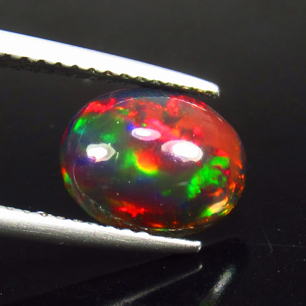 Natural Black Fire Opal - 1.21 Ct (1 of 2)