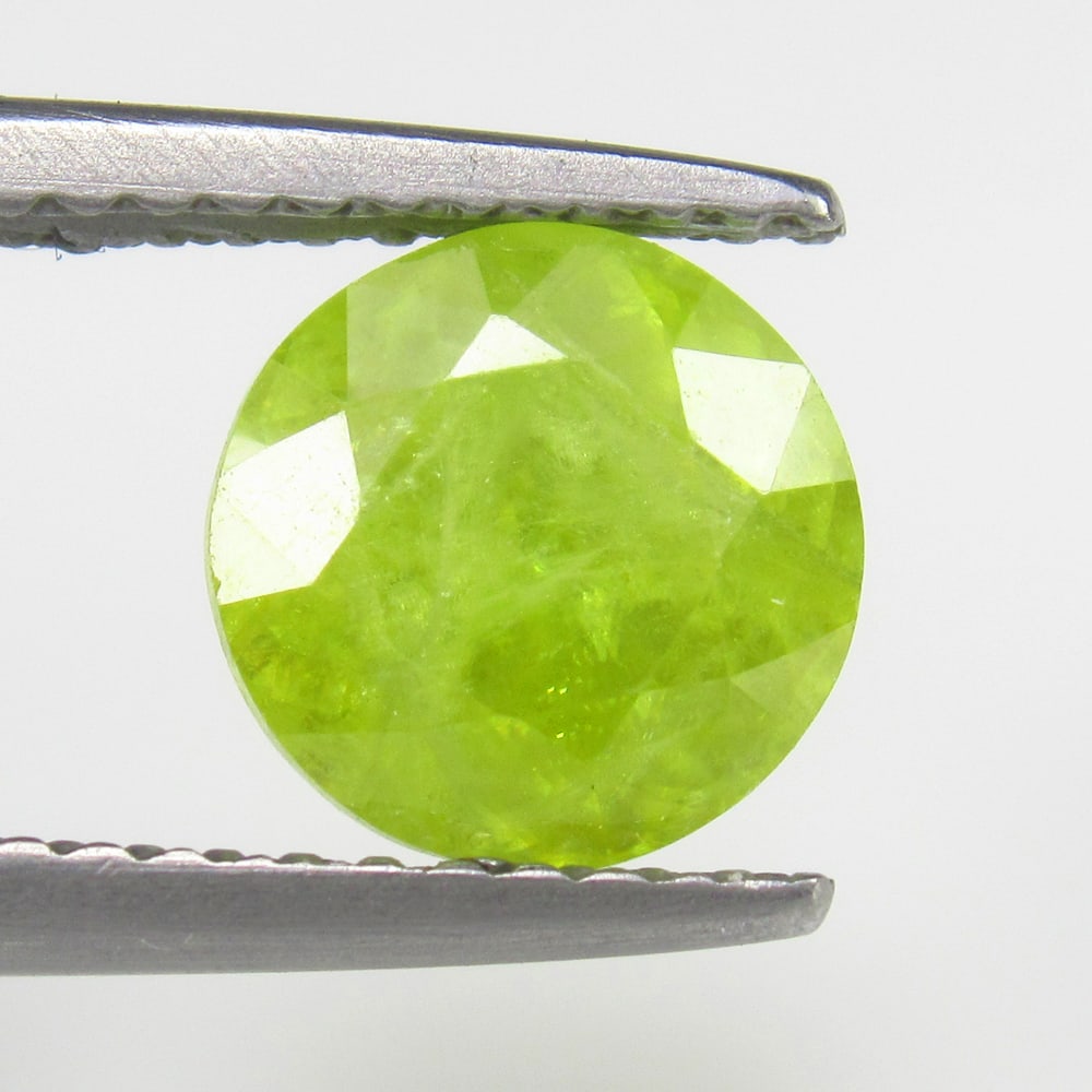 Natural Sphene - 2.21 Ct (1 of 2)