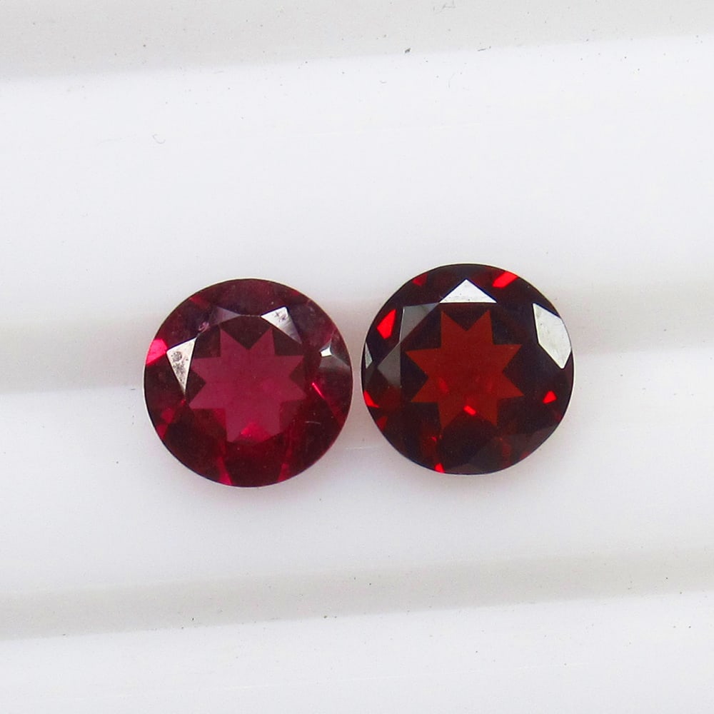 2.48 Ct - Natural Rhodolite Garnet Pair (1 of 3)