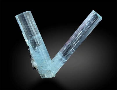 Aquamarine Crystals Cluster, Natural Aquamarine, Aquamarine Specimen, Aquamarine Crystal, Aquamarine: Materials: Gem type: Aquamarine Aquamarine Crystals Cluster, Natural Aquamarine, Aquamarine Specimen, Aquamarine Crystal, Aquamarine For Sale, Crystal cluster, Weight : 11 Gram size : 48 mm long