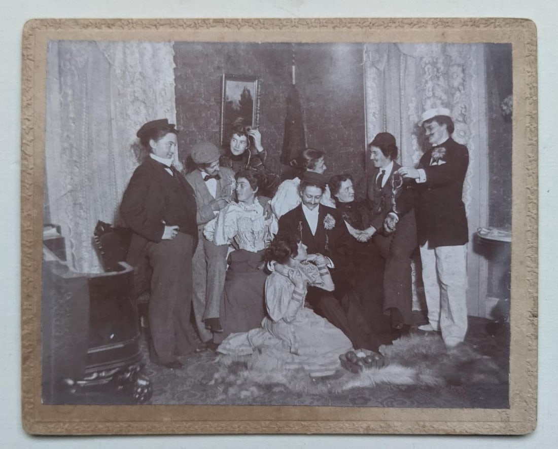 c 1890 CABINET PHOTO OF WOMEN IN DRAG CROSS DRESS AS MEN in THEATRICAL POSE: c 1890 CABINET PHOTO OF WOMEN IN DRAG CROSS DRESS AS MEN in THEATRICAL POSE c 1890 CABINET PHOTO OF WOMEN IN DRAG CROSS DRESS AS MEN in THEATRICAL POSE Description Vintage Photograph on Board; Group o