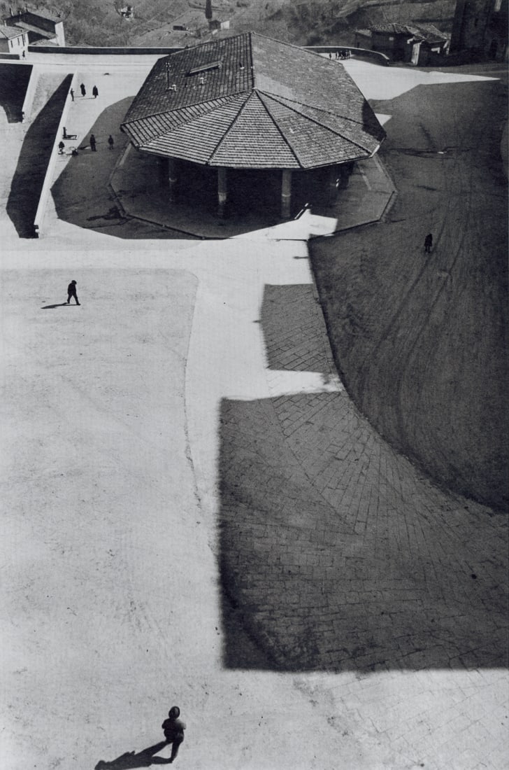HENRI CARTIER-BRESSON - Siena, Italy, 1933: Artist: Henri Cartier-Bresson Title: Siena, Italy, 1933 Medium: Photoengraving, 1999, Germany Dimensions: 8x12.05" Description: Heat Wax Mounted on 12x16" Conservation Board Artist Bio: Henri Cartier-