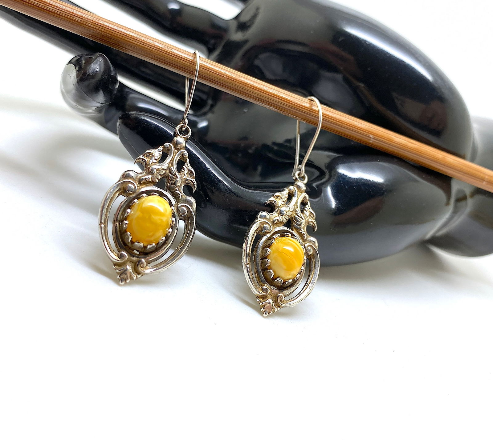 Grand Unique Vintage Amber Earrings (1 of 7)