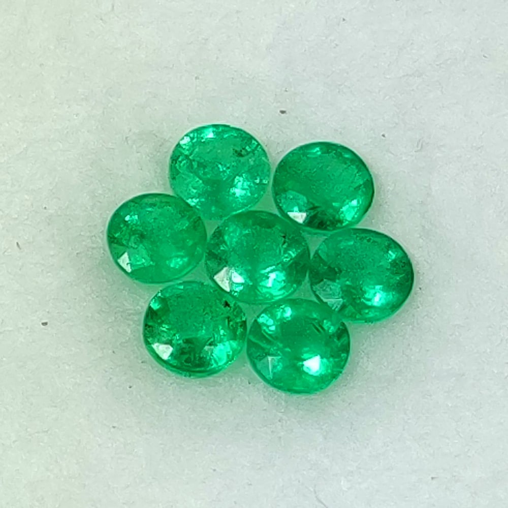 1.11 Ctw Natural 7 Zambian Emerald Round Necklace Set (1 of 2)